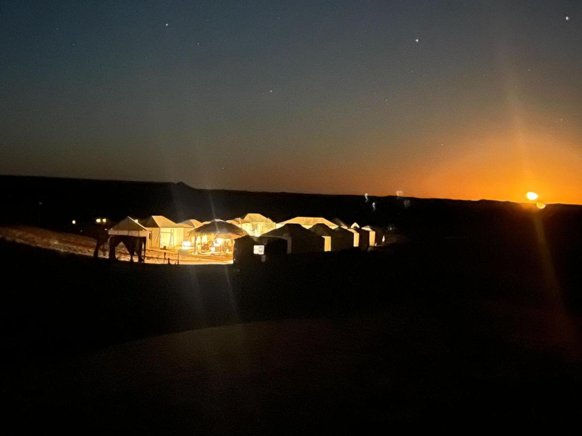 Merzouga Top Luxury Camp Exterior photo