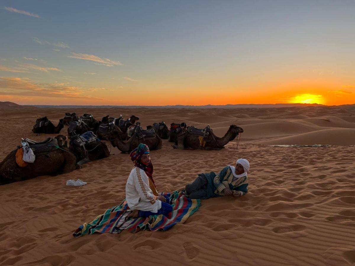 Merzouga Top Luxury Camp Exterior photo