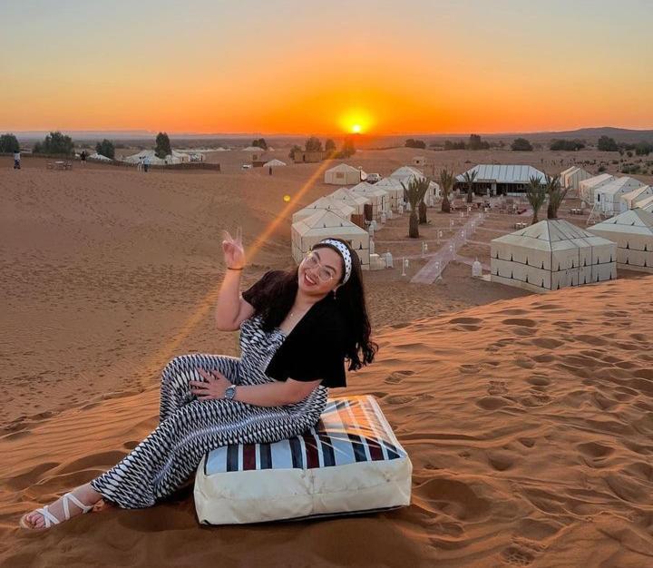Merzouga Top Luxury Camp Exterior photo