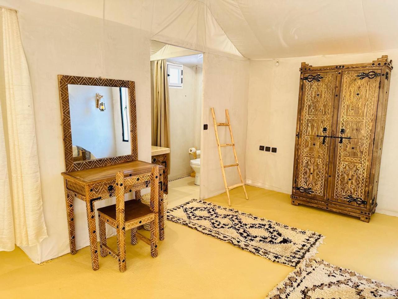 Merzouga Top Luxury Camp Exterior photo